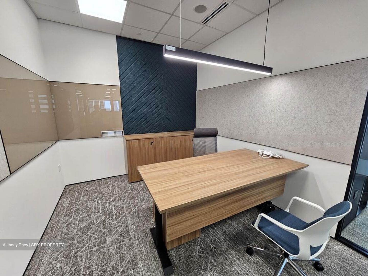 Central Boulevard (D1), Office #456006631